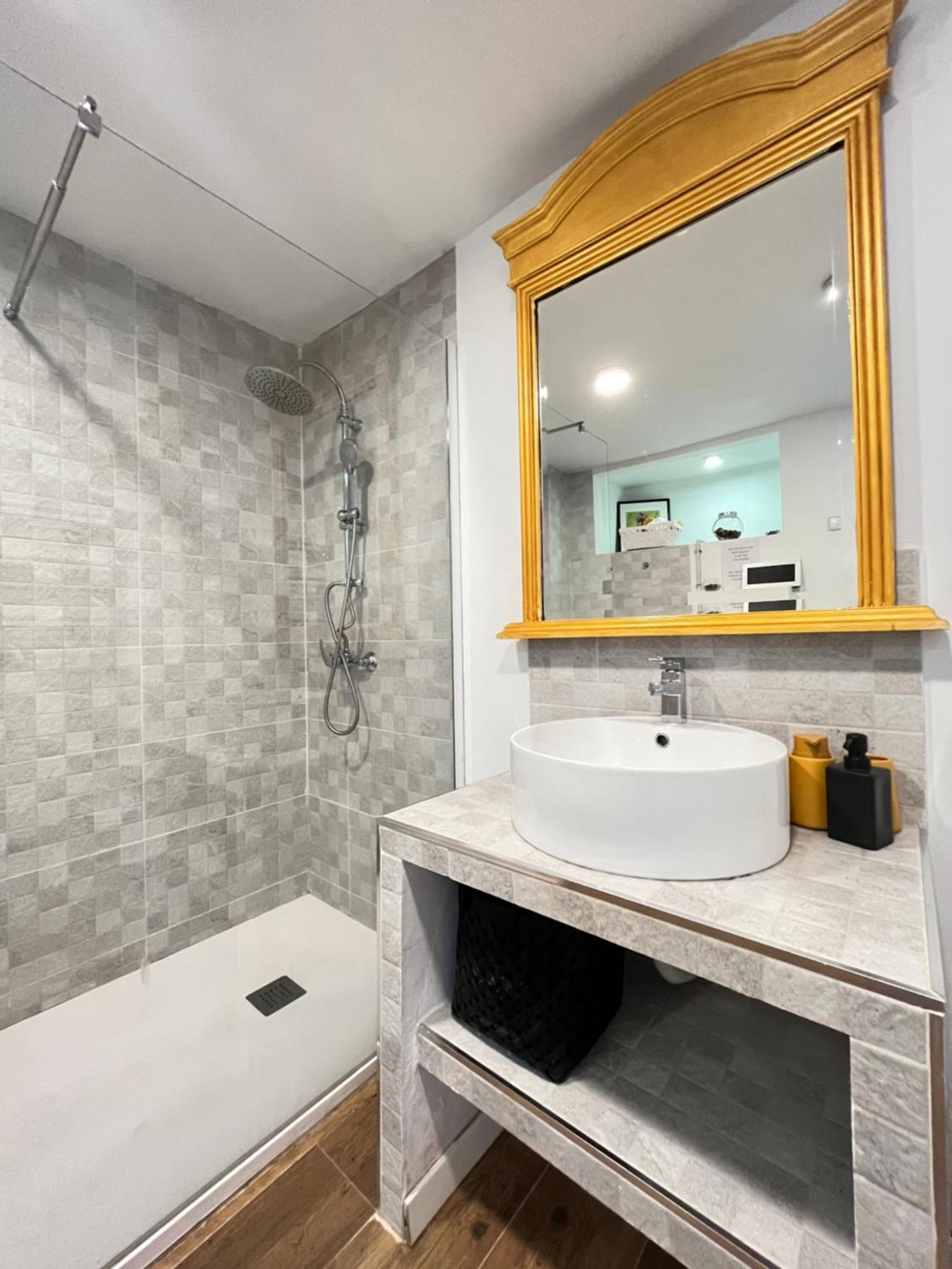 Ferienwohnung Duplex Manzanares Izq Amarillo Temporal Madrid Exterior foto
